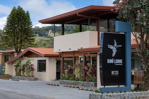 Sibu Lodge Albergue natural in Monteverde