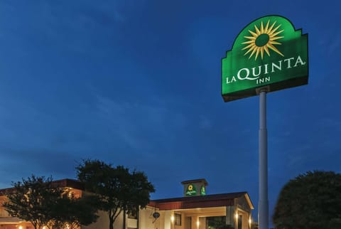 La Quinta Inn by Wyndham San Marcos Hotel in San Marcos