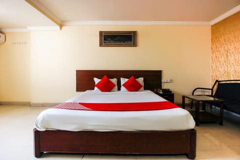 OYO 15140 Hotel Priya Residency Hotel in Secunderabad