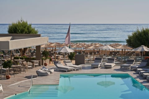 Pool view, Sea view, Swimming pool