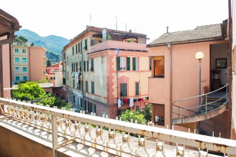 Neighbourhood, Natural landscape, Balcony/Terrace, Street view