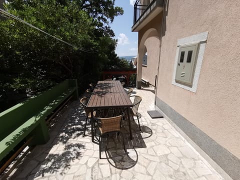 Patio, Balcony/Terrace, Seating area