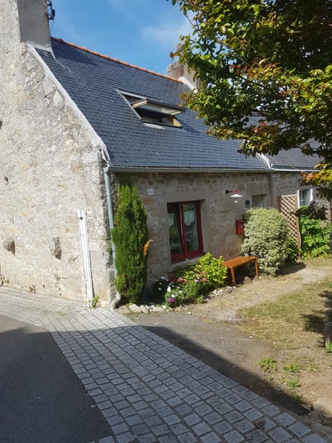 Property building, Facade/entrance, Street view