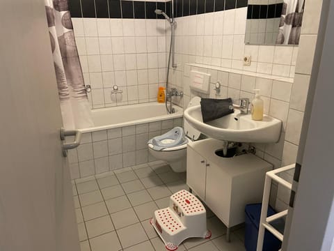 Toilet, Bathroom, Bath