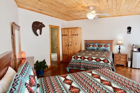 Red Moon Lodge Bed and Breakfast in Utah