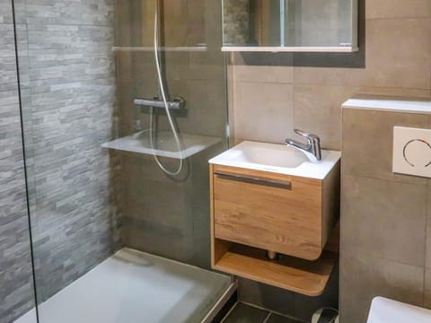 Apartment Dents Rousses E3 by Interhome Condominio in Nendaz