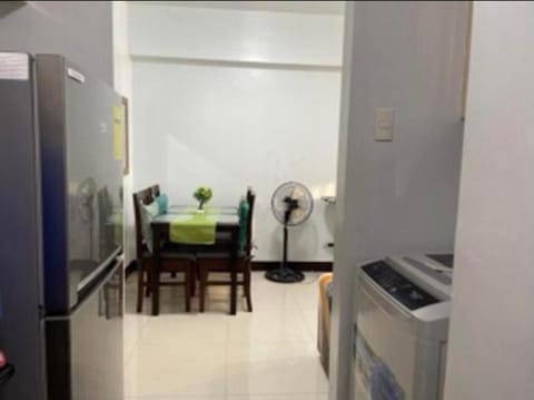 F-10C Parkside Villas guesthouse in Pasay
