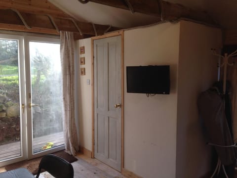 the lodge Apartment in Wales