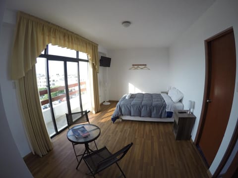 Hotel Residencial Los Frayles Hostel in Paracas