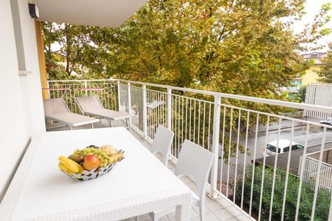 Summer, Garden, Balcony/Terrace, sunbed