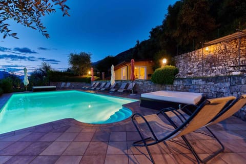 Summer, Swimming pool, sunbed