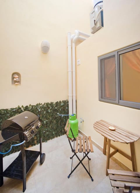 Sliema duplex 1 bedroom apartment - Sleeps 4 Apartment in Sliema