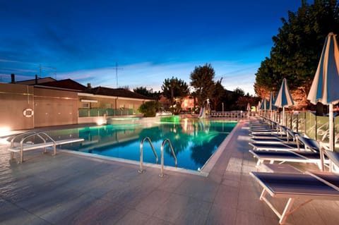 Swimming pool, Sunset