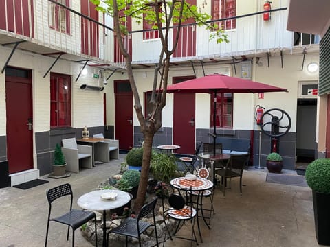 Property building, Patio, Garden, Balcony/Terrace, Other, Decorative detail, Area and facilities