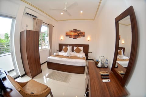Negombo New Queen's Palace Hotel in Negombo