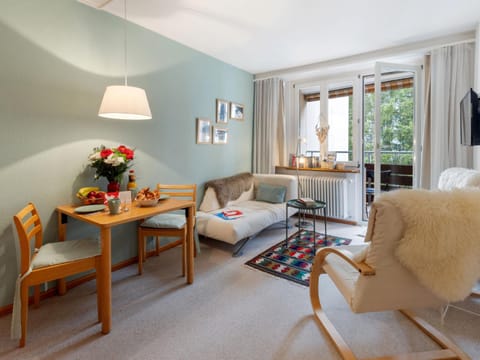 Apartment Parkareal - Utoring-8 by Interhome Apartment in Davos