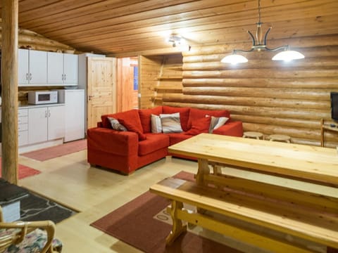 Holiday Home Honkakeko by Interhome House in Lapland