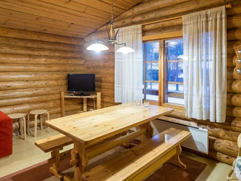 Holiday Home Honkakeko by Interhome House in Lapland