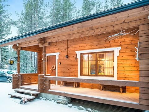 Holiday Home Honkakeko by Interhome House in Lapland