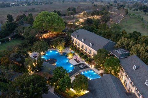 Rancho Charnvee Resort & Country Club Khaoyai Resort in Laos