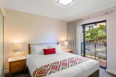Nesuto Mounts Bay Apartment hotel in Perth