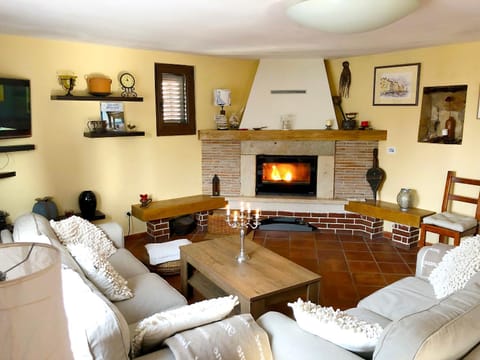 Living room, Seating area