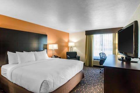 Comfort Inn & Suites Hotel in Oregon