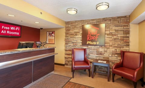 Red Roof Inn PLUS+ Baltimore - Washington DC/BWI South Hotel in Anne Arundel County