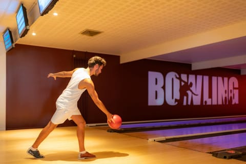 Bowling