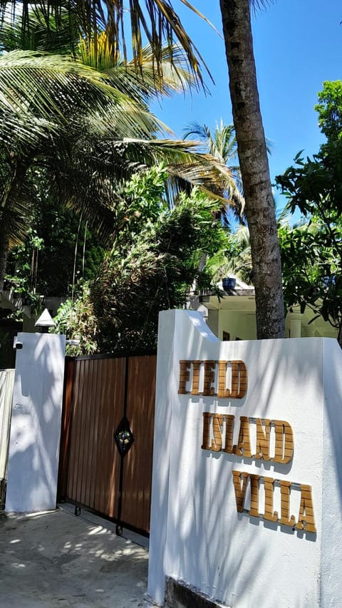 Field Island Villa - Ahangama Chambre d’hôte in Ahangama