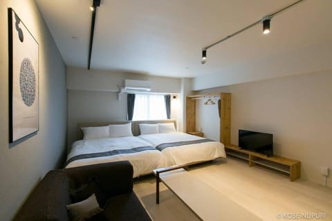 bHOTEL Origaminn 502 - 5 mins PeacePark Apartment in Hiroshima