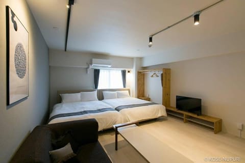 bHOTEL Origaminn 502 - 5 mins PeacePark Condo in Hiroshima