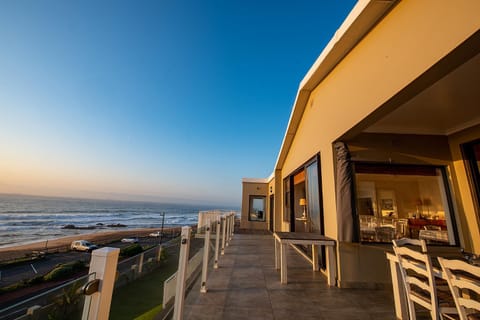 Fairlight Beach House Übernachtung mit Frühstück in KwaZulu-Natal
