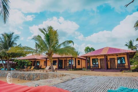 Mecaja Beach House Resort in San Vicente