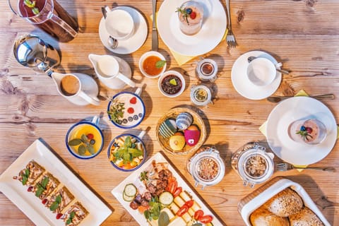 Food and drinks, Food, Breakfast, Continental breakfast, Drinks