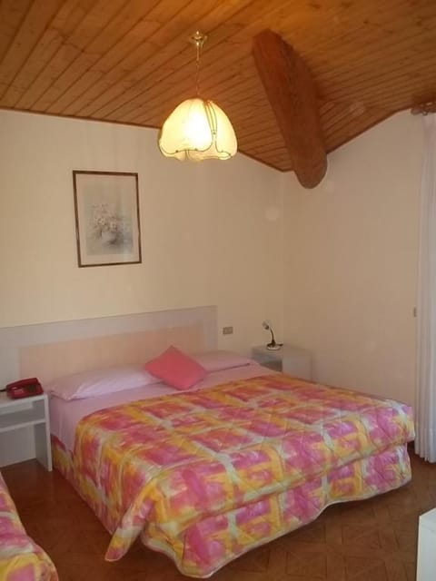 Hotel Residence La Rosa Hotel in Province of Brescia