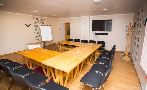 Meeting/conference room