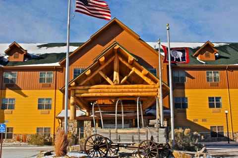 Property building, Facade/entrance