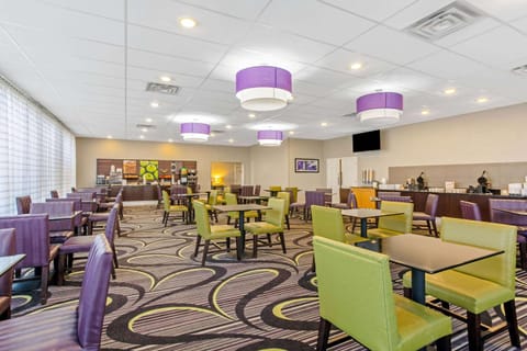 La Quinta Inn by Wyndham and Conference Center San Angelo Hotel in San Angelo