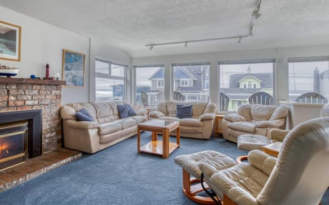 Anchor View House in Lincoln City