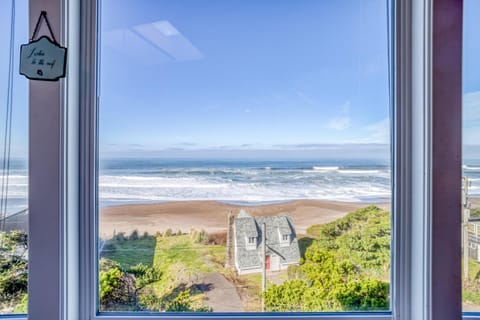 Tranquility House in Lincoln Beach