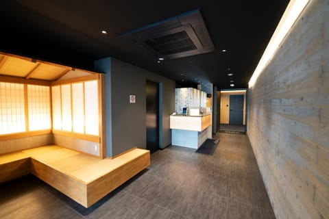 PINN-S1E6 Hotel flat in Sapporo