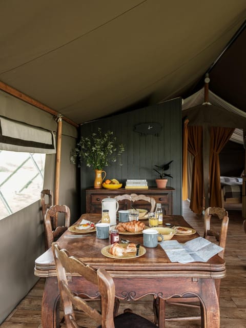 Black Pig Retreats Luxury Glamping Luxury tent in North Dorset District