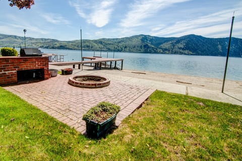 Fray's Lane Waterfront Home House in Lake Entiat