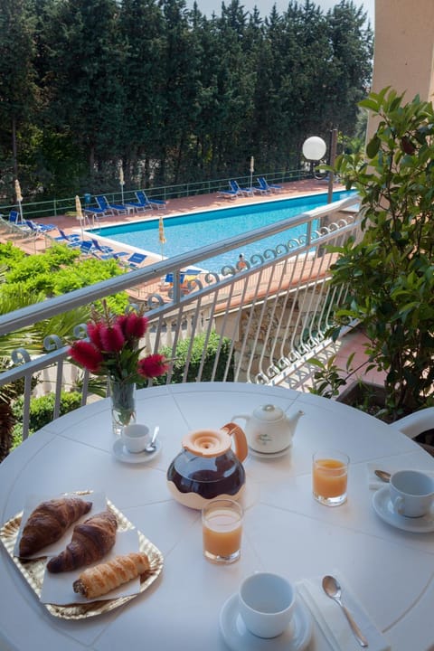 Pool view