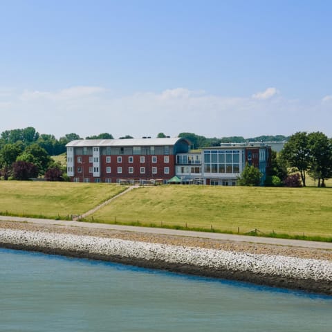 Property building, Sea view