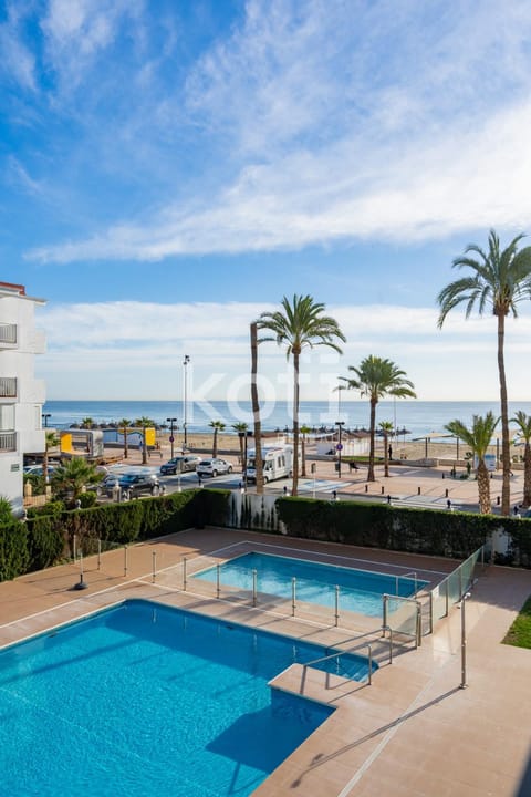 Pool view, Sea view, Swimming pool