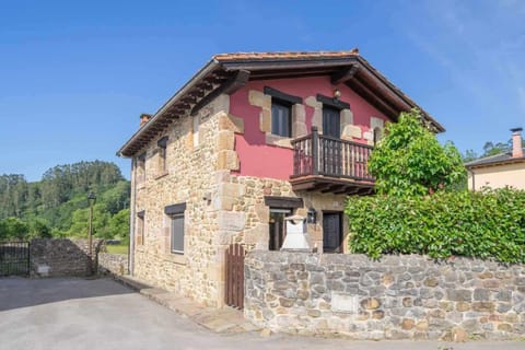 Casa Vallejo en Barcenaciones Casa in Western coast of Cantabria