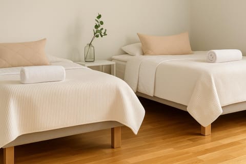 City Home Finland Tampella - City View, Own SAUNA, One Bedroom, Furnished Balcony and Great Location Apartment in Finland