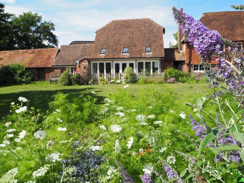 Old Stables Haus in Horsham District